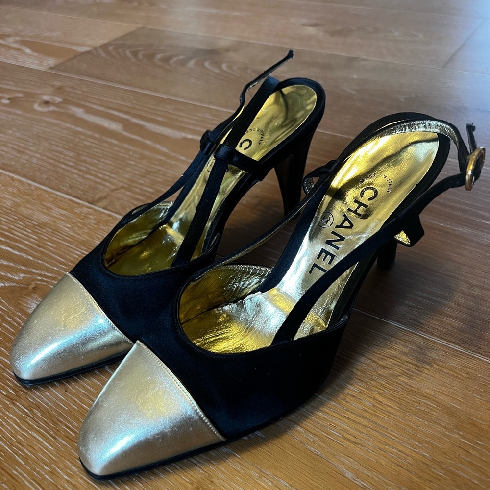 Vintage Chanel Black and Gold Cap-Toe Slingback Pumps Women's Heels, Preworn